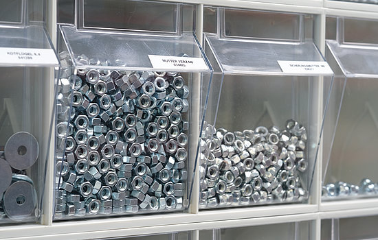 Kleineisen und Normteile - Sortiment - Handelshof Bautzen - Partner für Technik Kleineisen und Normteile Sortiment - Handelshof Bautzen - Partner für Technik